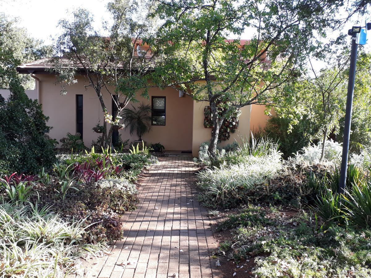 Champagne Valley Ama Casa Cottages מראה חיצוני תמונה