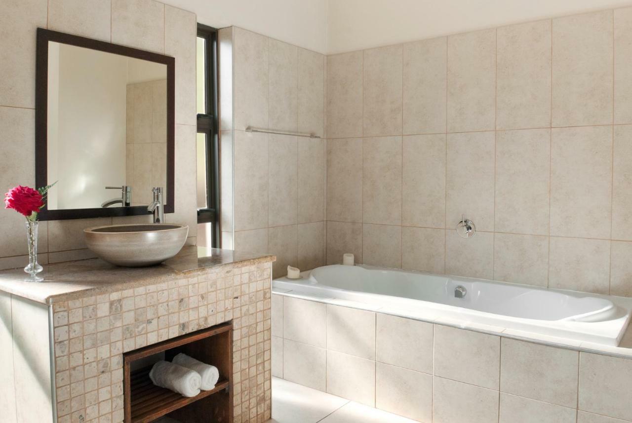 Champagne Valley Ama Casa Cottages מראה חיצוני תמונה